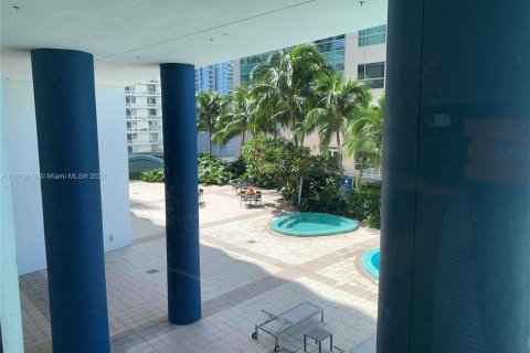 Condominio en alquiler en Miami, Florida, 41.9 m2 № 1398411 - foto 19