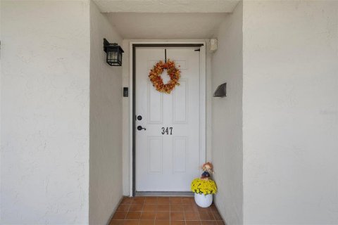 Condo in Port Richey, Florida, 2 bedrooms  № 1444879 - photo 6