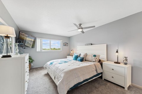 Condominio en venta en Palm Springs, Florida, 2 dormitorios, 92.34 m2 № 1092375 - foto 18