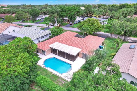 Casa en venta en Coral Springs, Florida, 4 dormitorios, 214.7 m2 № 1233838 - foto 18
