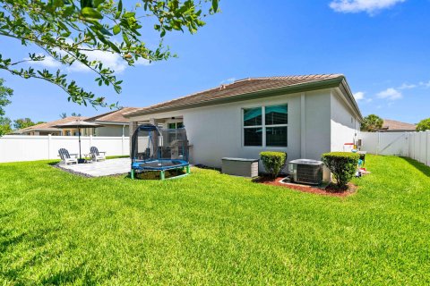 Casa en venta en Palm City, Florida, 3 dormitorios, 167.97 m2 № 1222571 - foto 7