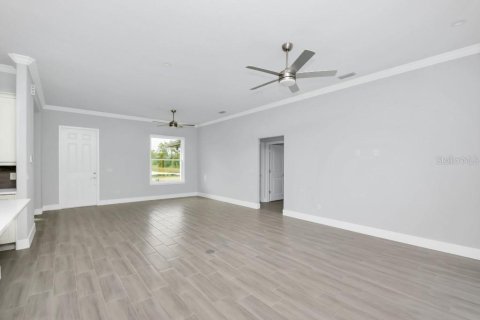 Casa en venta en Orlando, Florida, 4 dormitorios, 211.82 m2 № 1403741 - foto 8