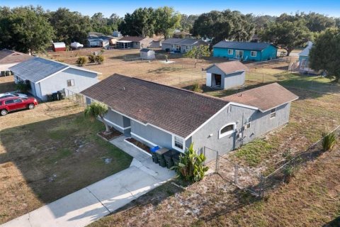 Villa ou maison à vendre à North Port, Floride: 4 chambres, 130.43 m2 № 1244166 - photo 3