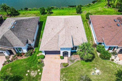 Villa ou maison à vendre à Kissimmee, Floride: 2 chambres, 158.4 m2 № 1333911 - photo 6