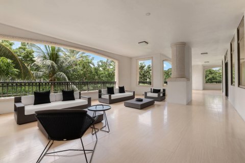 Copropriété à vendre à Miami Beach, Floride: 5 chambres, 708.84 m2 № 1360492 - photo 12