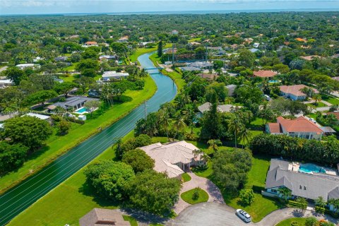 Villa ou maison à vendre à Palmetto Bay, Floride: 4 chambres, 251.21 m2 № 1360458 - photo 5