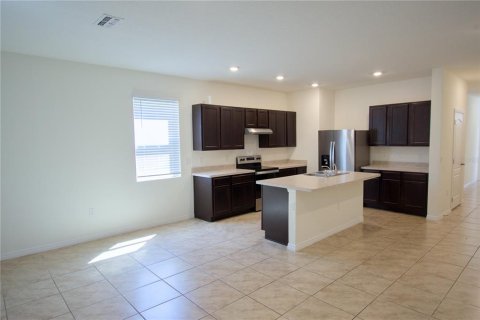 Touwnhouse à vendre à Davenport, Floride: 3 chambres, 156.08 m2 № 1381030 - photo 12