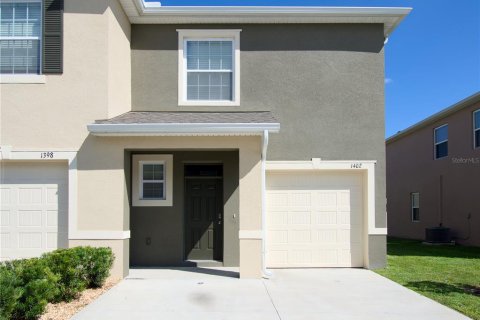 Adosado en venta en Davenport, Florida, 3 dormitorios, 156.08 m2 № 1381030 - foto 1