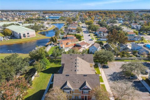 Condo in Kissimmee, Florida, 4 bedrooms  № 1385494 - photo 13