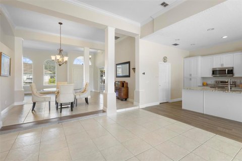 Villa ou maison à vendre à Orlando, Floride: 4 chambres, 254.55 m2 № 1391155 - photo 16