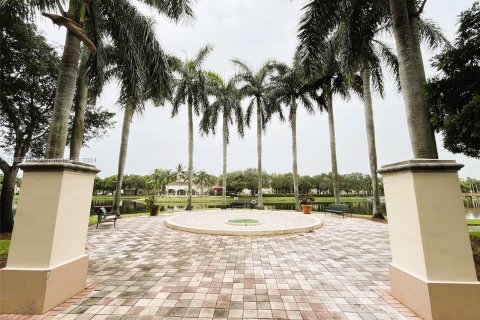 Condominio en venta en Miramar, Florida, 2 dormitorios, 100.33 m2 № 1348389 - foto 29