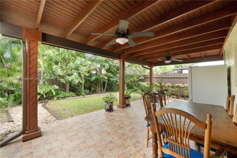 Adosado en venta en Miami, Florida, 3 dormitorios, 136.75 m2 № 1348390 - foto 29