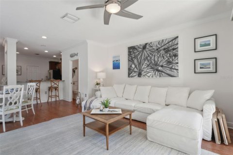 Adosado en venta en Palm Harbor, Florida, 3 dormitorios, 157.93 m2 № 1369852 - foto 20