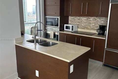 Condominio en venta en Miami, Florida, 2 dormitorios, 135.54 m2 № 1271027 - foto 15