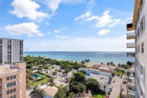 Condominio en venta en Hollywood, Florida, 2 dormitorios, 123.56 m2 № 1271026 - foto 3