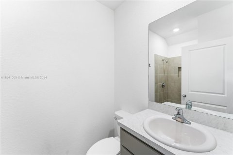 Adosado en venta en Florida City, Florida, 3 dormitorios, 128.21 m2 № 1321398 - foto 14