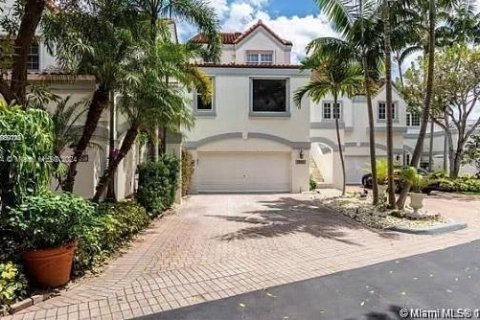 Villa ou maison à vendre à Aventura, Floride: 5 chambres, 399.48 m2 № 1238262 - photo 4