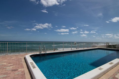 Copropriété à vendre à Palm Beach, Floride: 2 chambres, 104.14 m2 № 1040792 - photo 8