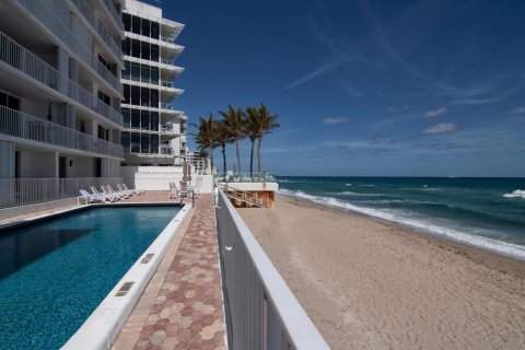 Condo in Palm Beach, Florida, 2 bedrooms  № 1040792 - photo 10