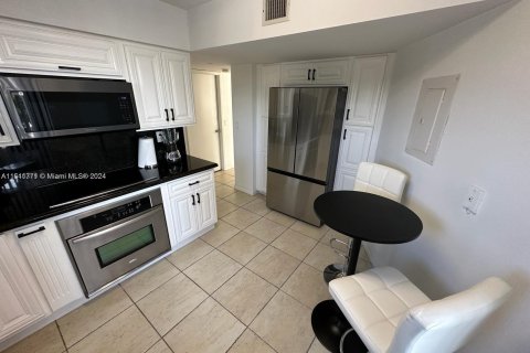 Copropriété à vendre à Aventura, Floride: 2 chambres, 120.96 m2 № 1233829 - photo 16