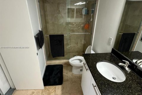 Condominio en venta en Aventura, Florida, 2 dormitorios, 120.96 m2 № 1233829 - foto 9