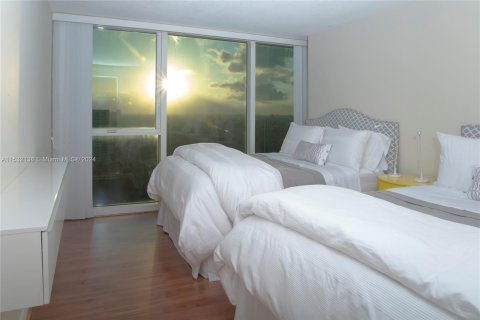 Condominio en venta en Miami, Florida, 2 dormitorios, 127 m2 № 1023602 - foto 7