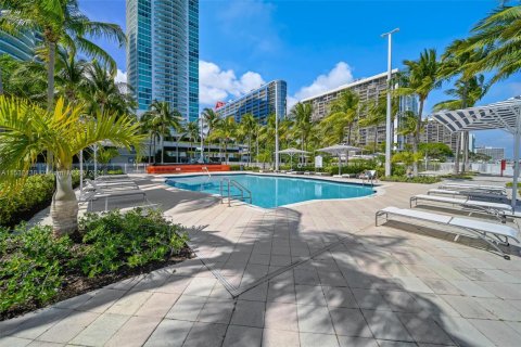 Copropriété à vendre à Miami, Floride: 2 chambres, 127 m2 № 1023602 - photo 30