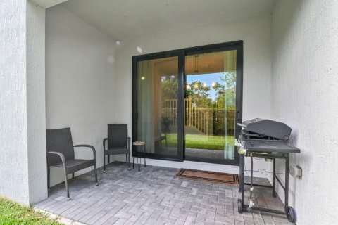 Townhouse in Lake Worth, Florida 4 bedrooms, 227.61 sq.m. № 1207390 - photo 9