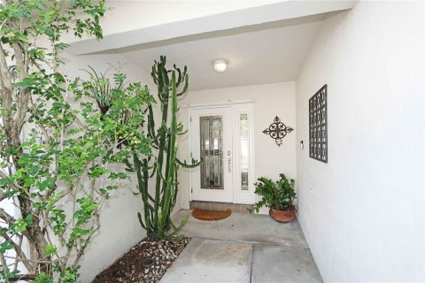 Casa en venta en Sunrise, Florida, 3 dormitorios, 160.44 m2 № 1206966 - foto 4