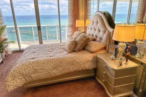 Condominio en venta en Sunny Isles Beach, Florida, 3 dormitorios, 169.08 m2 № 1207012 - foto 4