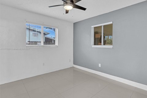 Casa en venta en Miramar, Florida, 3 dormitorios, 105.91 m2 № 1397696 - foto 15