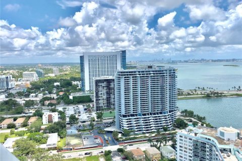 Condominio en venta en Miami, Florida, 1 dormitorio, 56.67 m2 № 1060730 - foto 5