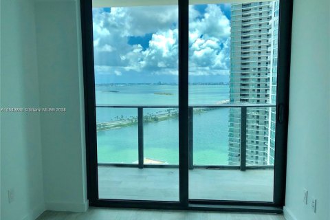 Condominio en venta en Miami, Florida, 1 dormitorio, 56.67 m2 № 1060730 - foto 13