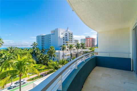 Condominio en venta en Miami Beach, Florida, 1 dormitorio, 70.61 m2 № 1402611 - foto 14