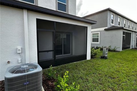 Townhouse in San Antonio, Florida 2 bedrooms, 143.16 sq.m. № 1357630 - photo 22