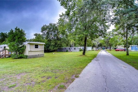 Propiedad comercial en venta en Land O' Lakes, Florida № 1357740 - foto 10