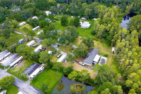 Propiedad comercial en venta en Land O' Lakes, Florida № 1357740 - foto 3