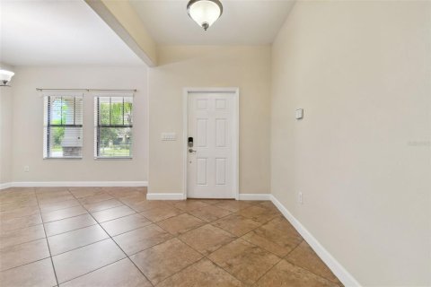 House in Tampa, Florida 4 bedrooms, 271.37 sq.m. № 1357704 - photo 7