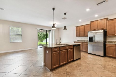 Casa en alquiler en Tampa, Florida, 4 dormitorios, 271.37 m2 № 1357704 - foto 12