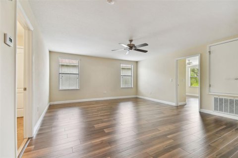 Casa en alquiler en Tampa, Florida, 4 dormitorios, 271.37 m2 № 1357704 - foto 27