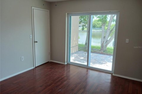 House in Holiday, Florida 3 bedrooms, 127.83 sq.m. № 1357650 - photo 11