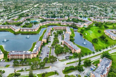 Condominio en venta en Sunrise, Florida, 2 dormitorios, 78.97 m2 № 1060758 - foto 27
