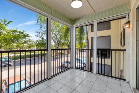 Copropriété à vendre à Pompano Beach, Floride: 1 chambre, 62.71 m2 № 1072663 - photo 10