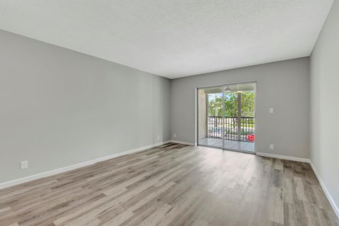 Copropriété à vendre à Pompano Beach, Floride: 1 chambre, 62.71 m2 № 1072663 - photo 21