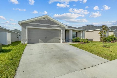 House in Davenport, Florida 4 bedrooms, 167.41 sq.m. № 1344811 - photo 26