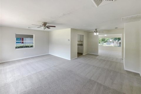 Villa ou maison à vendre à Eustis, Floride: 3 chambres, 85.47 m2 № 1344780 - photo 17