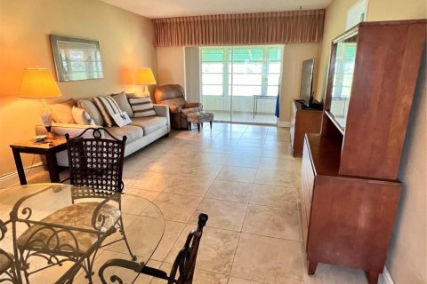 Copropriété à vendre à Pompano Beach, Floride: 2 chambres, 69.68 m2 № 1068098 - photo 24