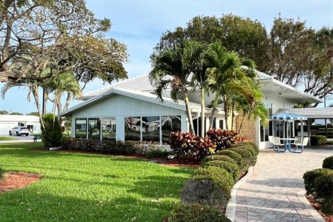 Copropriété à vendre à Pompano Beach, Floride: 2 chambres, 69.68 m2 № 1068098 - photo 1