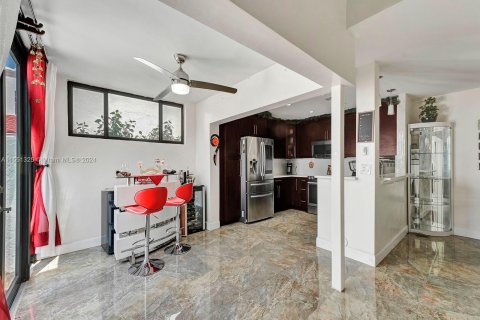 Condominio en venta en Aventura, Florida, 3 dormitorios, 126.81 m2 № 1067976 - foto 16