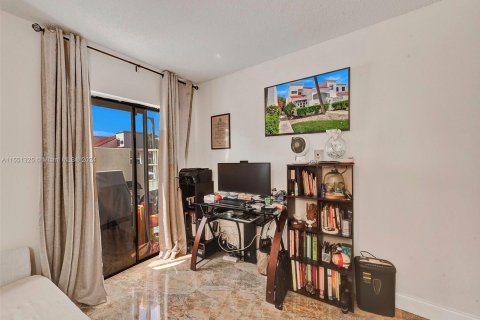 Condominio en venta en Aventura, Florida, 3 dormitorios, 126.81 m2 № 1067976 - foto 23